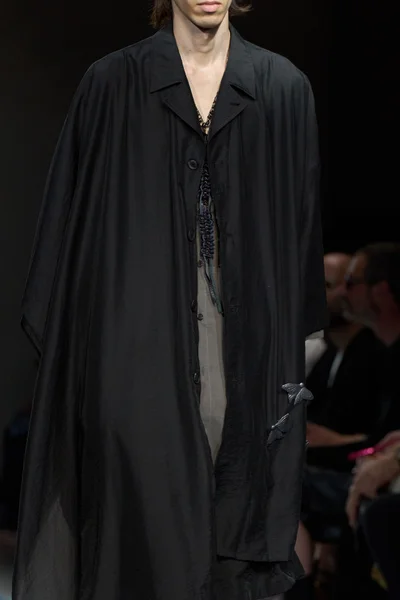 Look 125